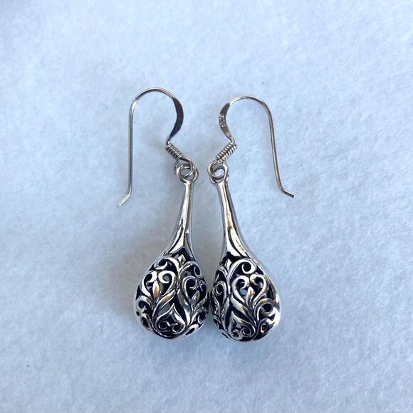 Sterling Silver 925 Hollow Pierced Filigree Scrollwork Teardrop Dangle Earrings - Picture 14 of 15